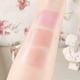 thumbnail image 2 of Lápiz labial que cambia de color con brillo labial de gelatina de cristal con infusión de flores - Bálsamo labial hidratante reactivo a la temperatura de larga duración con flores secas reales, 2 of 4
