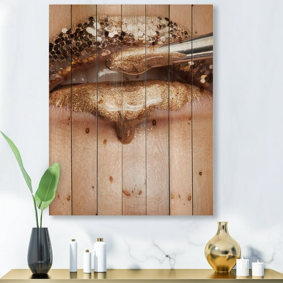 Designart 'Lipstick and Makeup On The Face Of A Beautiful Model' Modern Print on Natural Pine Wood