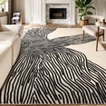 thumbnail image 1 of Alfombra moderna YIHOUSE, no se desprende, lavable, 58 pies, color blanco y negro, 1 of 8