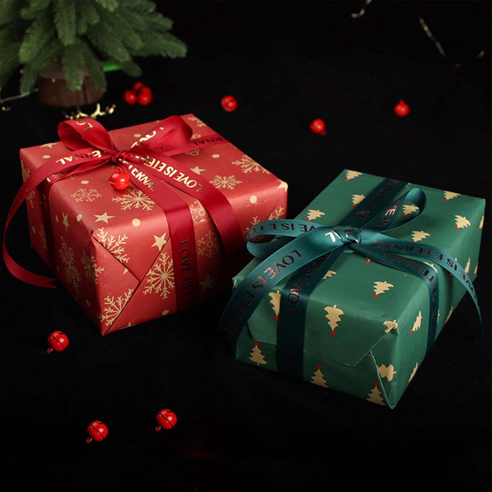 8 Roll Christmas Wrapping paper, Brown Kraft Paper with Red and Green  Pattern Christmas Elements Collection, 20x27 inches Per Roll 