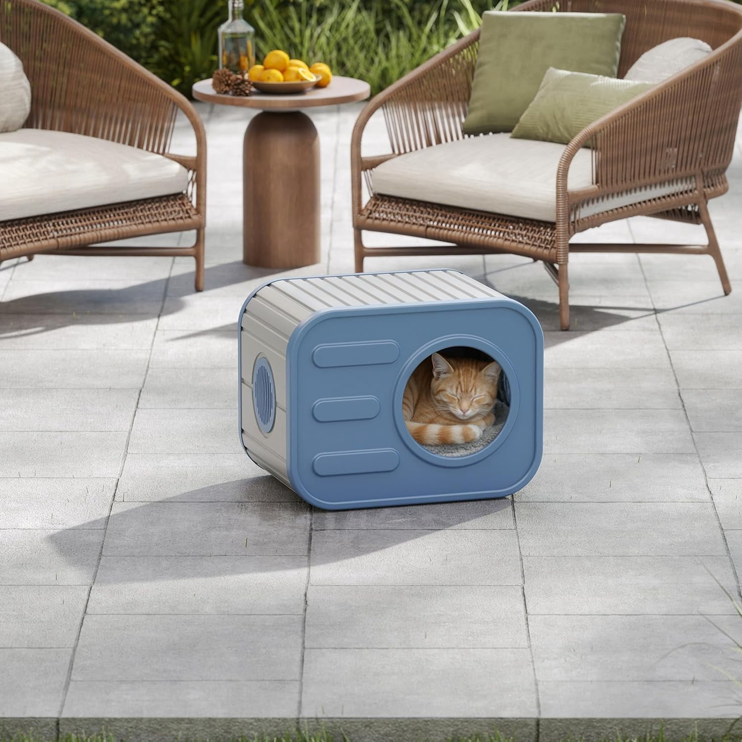Joxxoaa Outdoor resin weatherproof cat house,with mat ventilated and insulated for Cats,Kittens,Puppies,washable,easy to assemble,scratch and bite-resistant,non-stick to hair (blue)