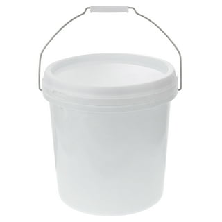 Paint Cup by Linzer; Holds 16 oz. of Paint or Stains