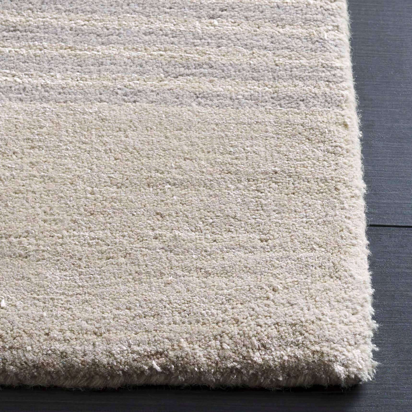 SAFAVIEH Rodeo Drive Yasim Abstract Area Rug, Navy/Ivory, 6' x 6' Round