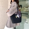 thumbnail image 3 of Bolso Mano Retro Hombro para Mujer Gamuza Desplazamientos Y Viajes, 3 of 9