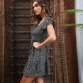 thumbnail image 4 of Jienlioq Robe Grande Taille pour Femmes Liquidation Robe Décontractée Imprimé Floral Col Rond Mode Mini Style Plage Sexy Mini Robe, 4 of 9