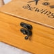 thumbnail image 4 of Inicio Viajes Caja de almacenamiento portátil de madera para costura con accesorios Kit de suministros Caja de trabajo para remendar Yuarrent JJ15025-00, 4 of 6