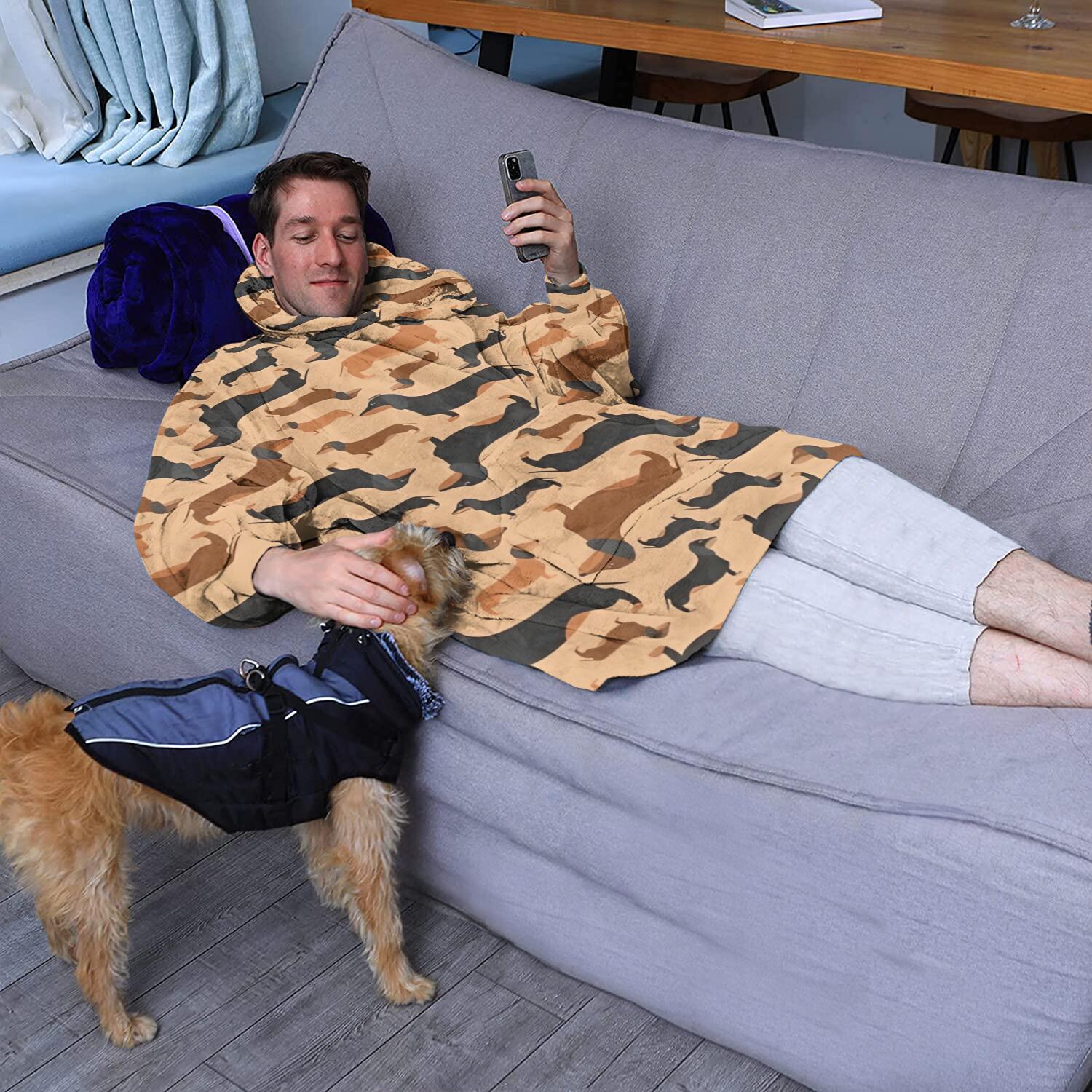Retro Style Dachshunds Wearable Oversized Blanket,Wearable Blanket Hoodie for Adults,Cozy Hooded Blankets with Super Pockets,Super Warm Fuzzy Pullover for Women & Men