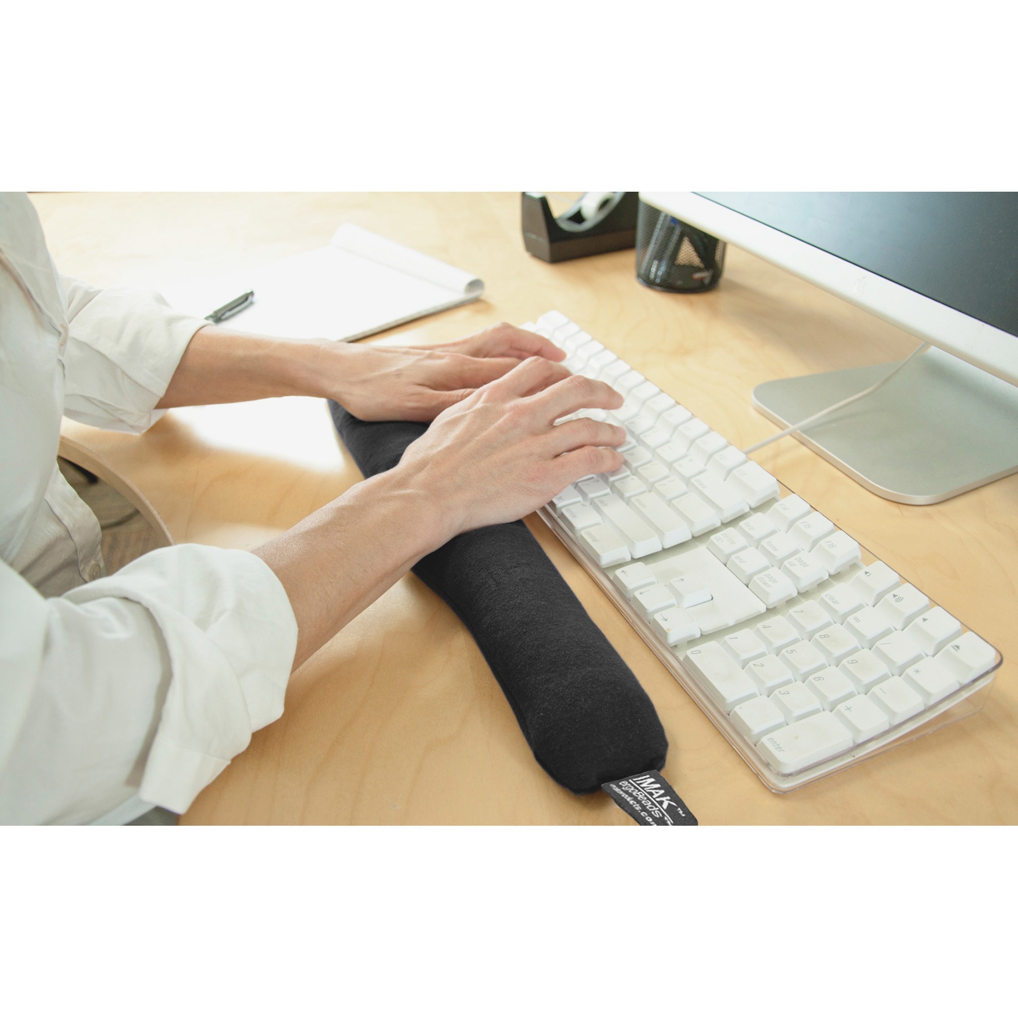 IMAK, IMA10160, Keyboard Wrist Cushion, 1, Black