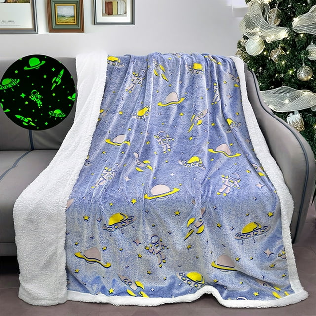 EGNMCR Blankets & Throws ELgant Comfort Reversible And Ultra Plush Flannel Fleece Winter Throw Lightweight Soft And Cozy Holiday Decorative Throw Perfect For Lounging Winter Throw