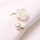 thumbnail image 3 of Xiao Hua Anillo de servilleta con forma de rosa y perla redonda para boda de San Valentín (dorado, 12 unidades), 3 of 3