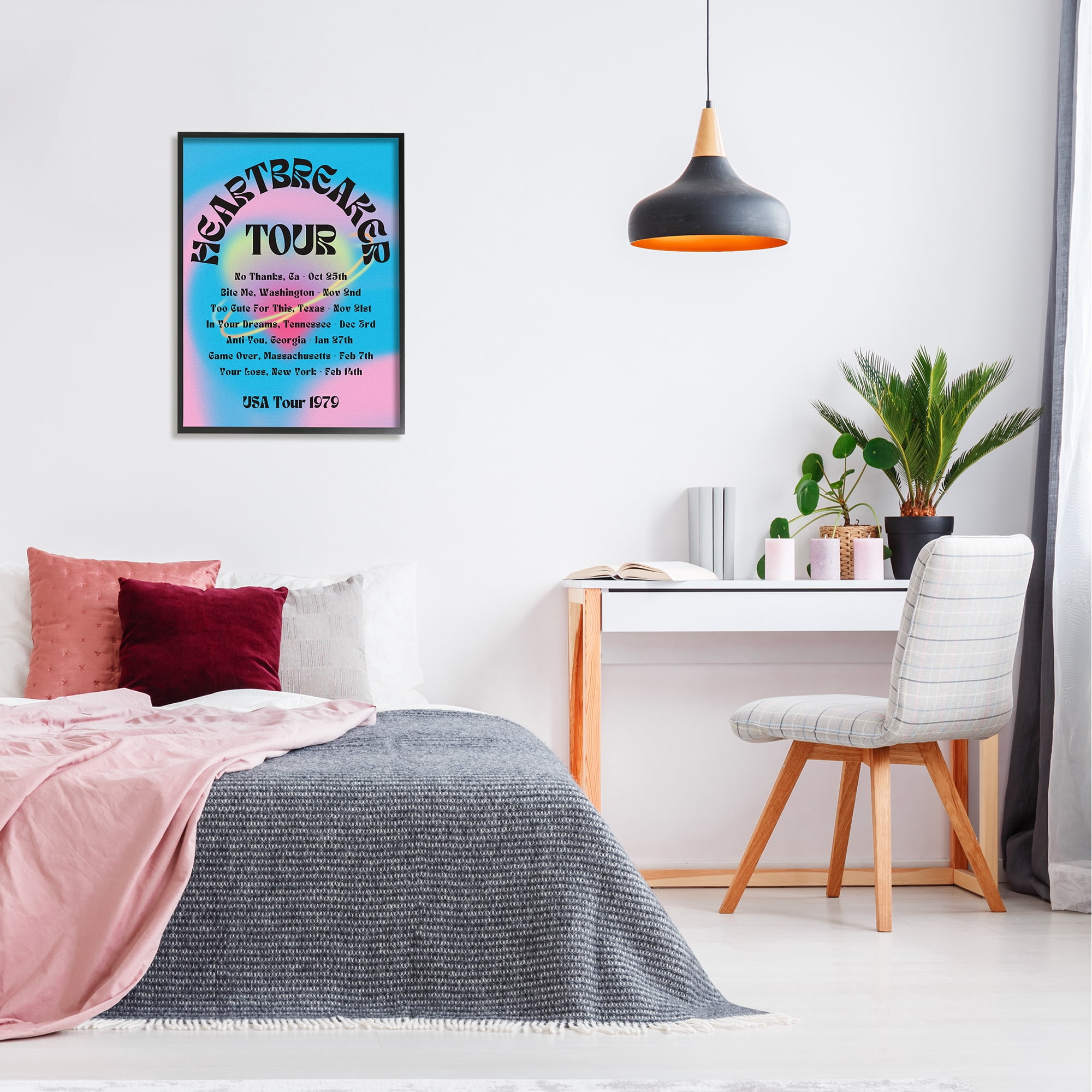 Stupell Industries Vintage Heartbreak Tour Typography Painting Black Framed Art Print Wall Art, 24 x 30