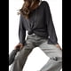 thumbnail image 2 of Suéter de Verano para Mujer, Cuello Redondo, Corta, Informal, de Punto, Tipo Pulóver Gris L, 2 of 5