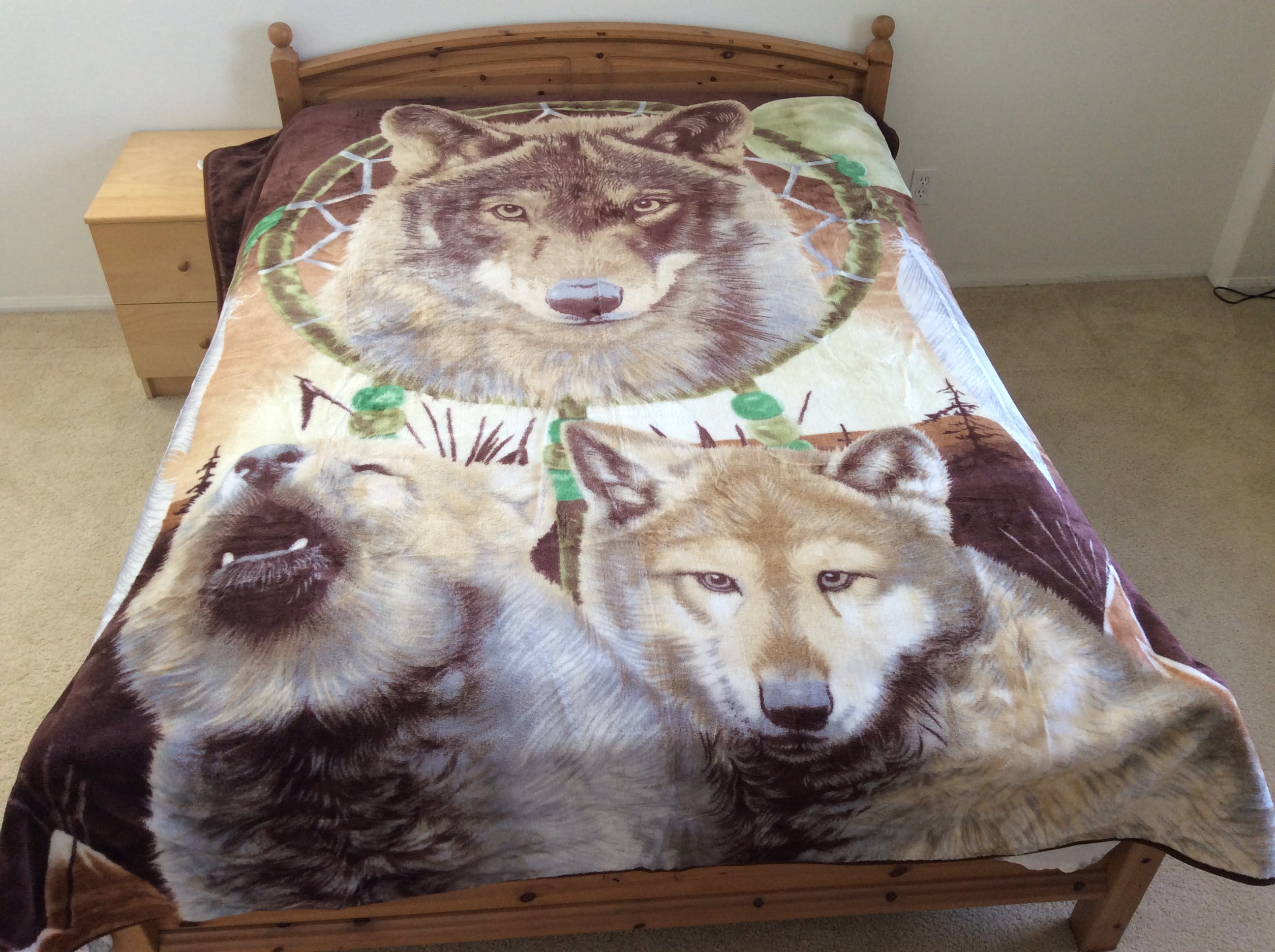 Wolves with Dream Catcher, Super Plush Mink Style Queen Size Soft