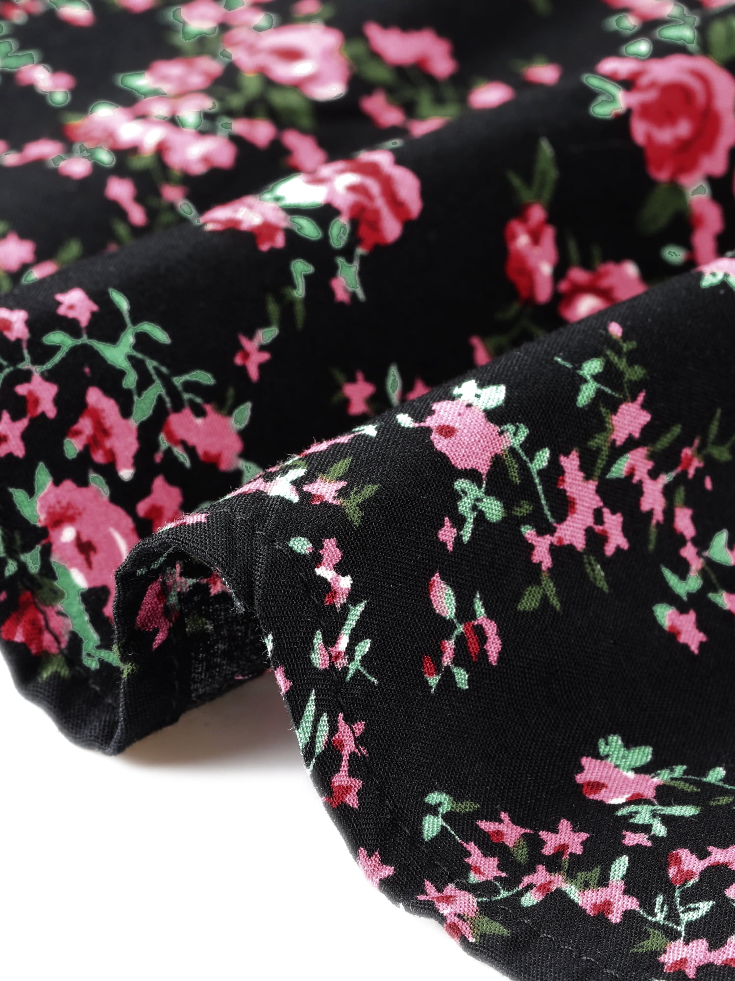 DARING DIVA Women's Plus Size Tie Neck Short Sleeve Pleated Floral Tops 3X Black Red