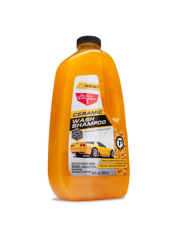 Car Shampoo in Car Wash