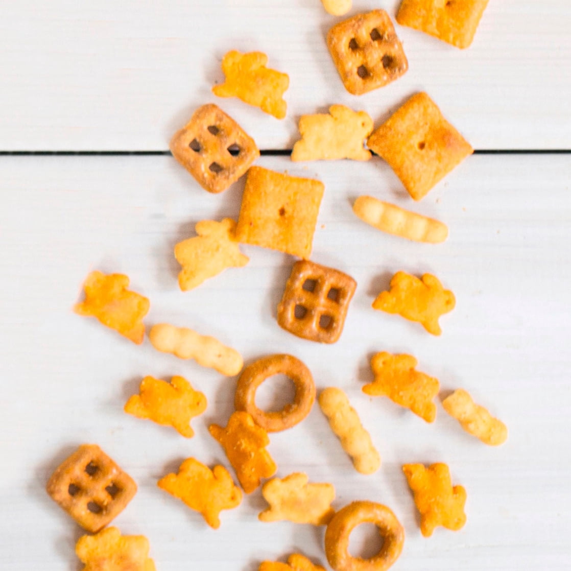 (2 pack) Annie's Certified Organic Cheddar Snack Mix, 2.5 oz Bag