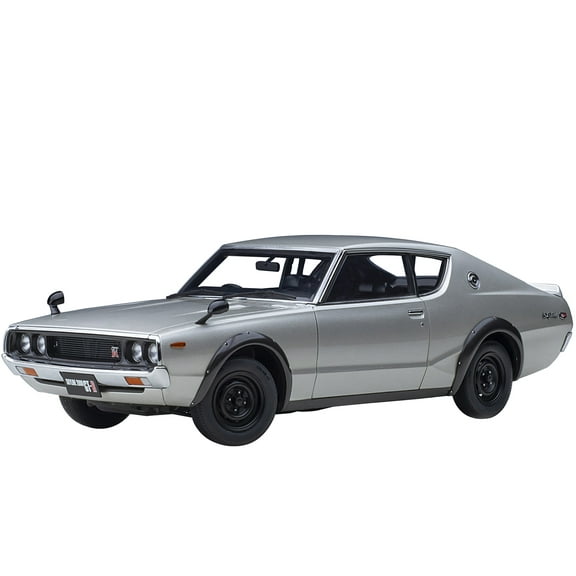 Nissan Skyline 2000GT-R (KPGC110) RHD (Right Hand Drive) Silver Metallic 1/18 Model Car by Autoart