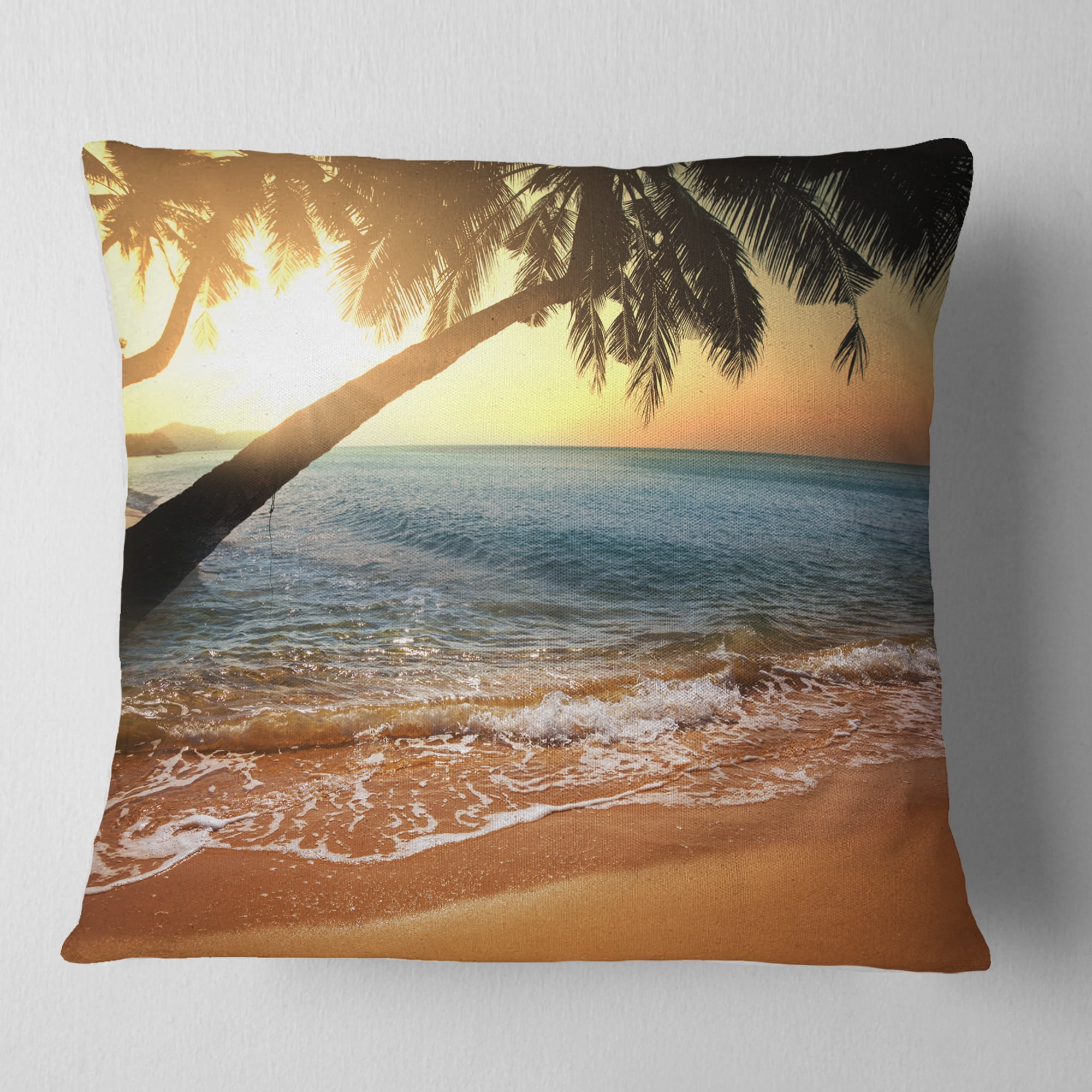 Designart 16" x 16" Multi-color Polyester Throw Pillow