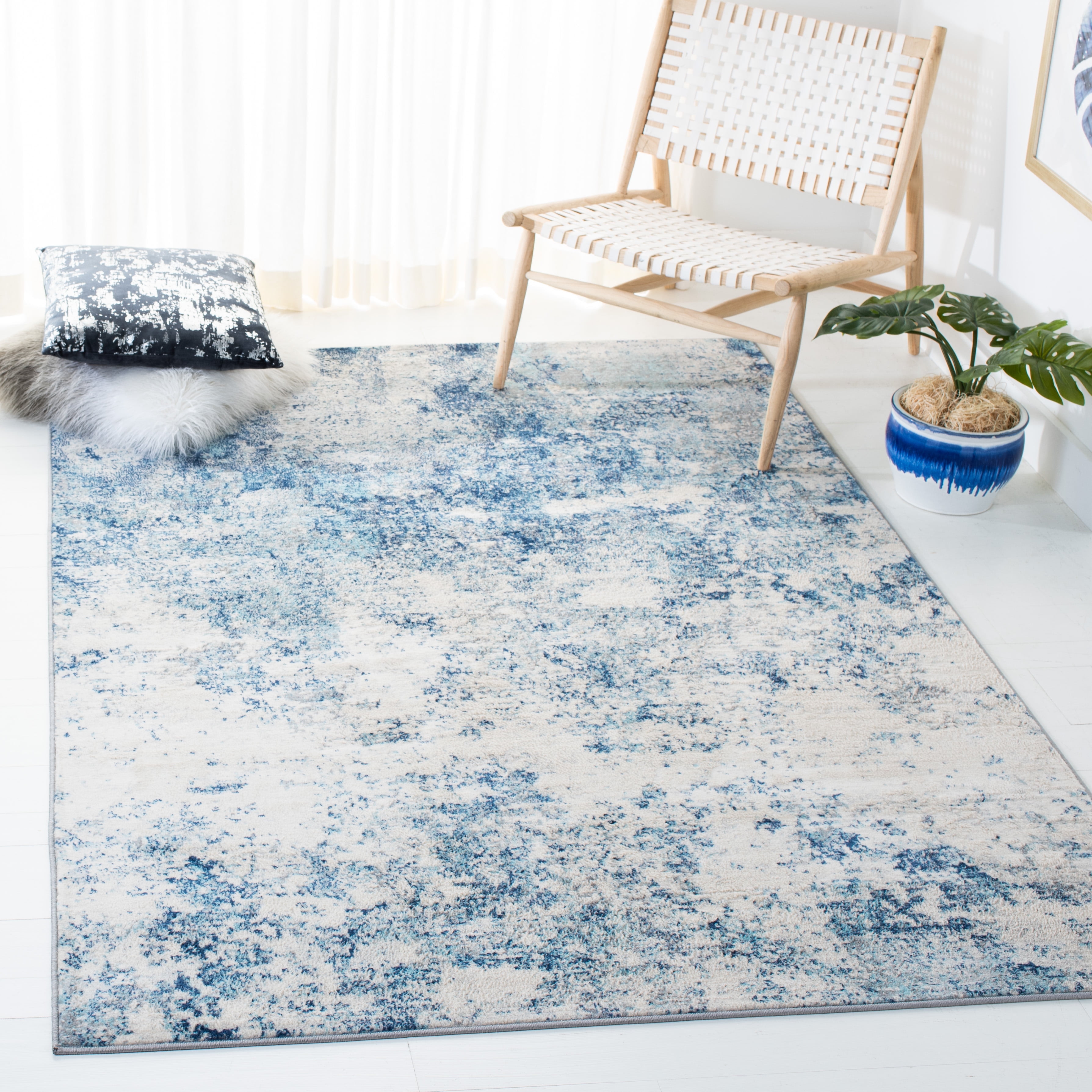 SAFAVIEH Brentwood Ainslee Abstract Area Rug, Ivory/Navy, 5'3" x 7'6"