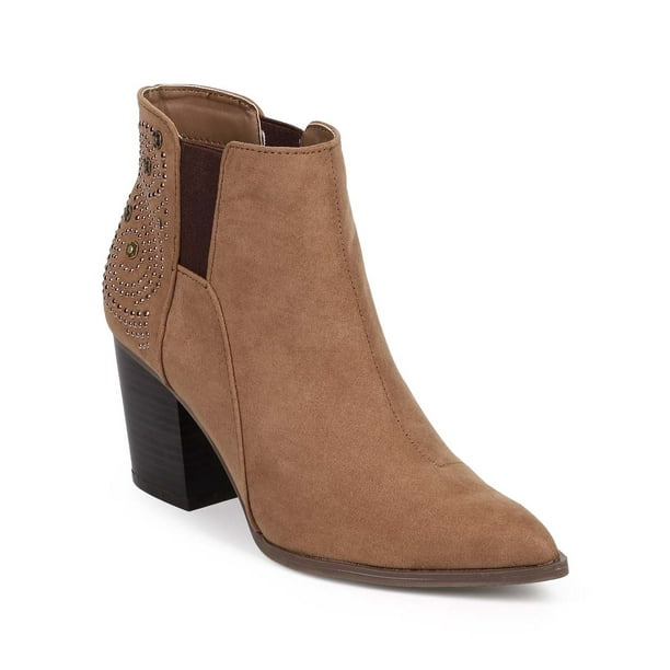 zyrannia pointy toe studded booties