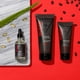 thumbnail image 3 of Gel limpiador facial rejuvenecedor Guess Effect Clean de Guess para hombres, 6,7 oz Guess Lavado de cara 6.7 oz, 3 of 6