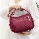 thumbnail image 5 of Bolso de Hombro para Mujer Zulema Nailon Impermeable Rojo, 5 of 8