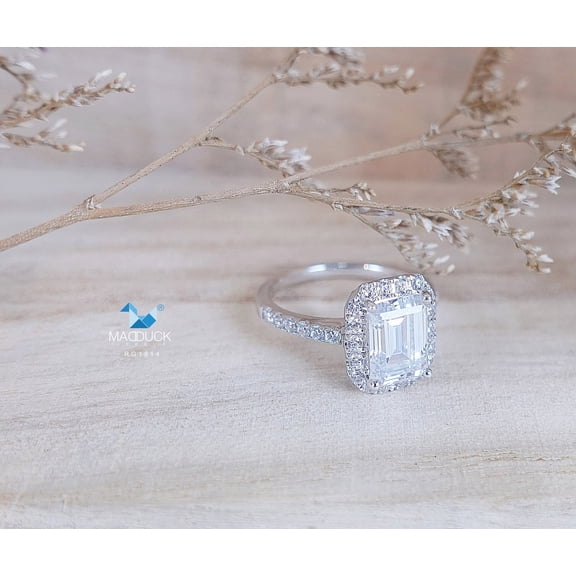 Emerald cut Cubic Zirconia / Sterling Silver 925 Ring / Rhodium plated Nickle-Free / MadDuckJewels RG1814 / Thailand Jewelry