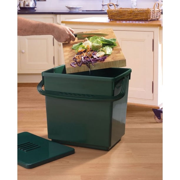 Oversized 1 8 Gallon Plastic Kitchen Compost Bin With Locking Lid In White Sturdy Construction Odor Free Seal To Prevent Bugs Smell Dishwasher Safe For Easy Use Walmart Com Walmart Com