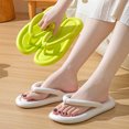thumbnail image 3 of Chanclas de plataforma de suela blanda para mujer, zapatillas de nube antideslizantes para playa de verano, sandalias deslizantes de baño con Clip de suela gruesa para mujer, 3 of 5