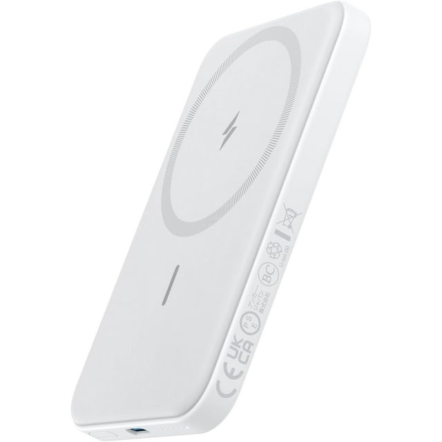 anker power bank inalámbrico magnético 5,000 mAh (maggo) cargador portátil con cable USB-C, banco de batería blanco y delgado con zona de carga magnética circular compatible con MagSafe para iPhone; vista 3/4 que muestra indicador LED y puerto USB-C, diseñado para caber en mochila o bolsillo y útil como cargador de respaldo en viajes.
