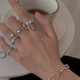 thumbnail image 1 of Juego de anillos abiertos de múltiples articulaciones, 22 piezas, diseño de anillo de amor para mujer, anillo de mariposa Sense Niche, 1 of 6