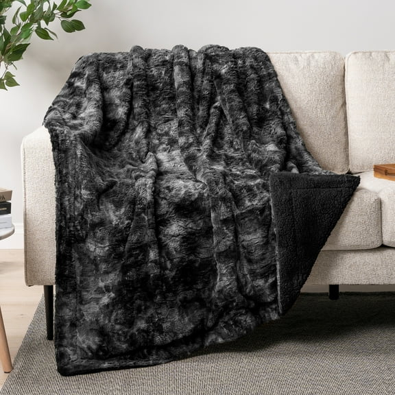 PAVILIA Faux Fur Throw Blanket Tie-Dye Black, Soft Fuzzy Warm Sherpa Blankets & Throws for Bed, Fluffy Plush Thick Fleece Throw Blanket for Couch Sofa, Reversible Furry Shaggy Blanket, Black 50x60