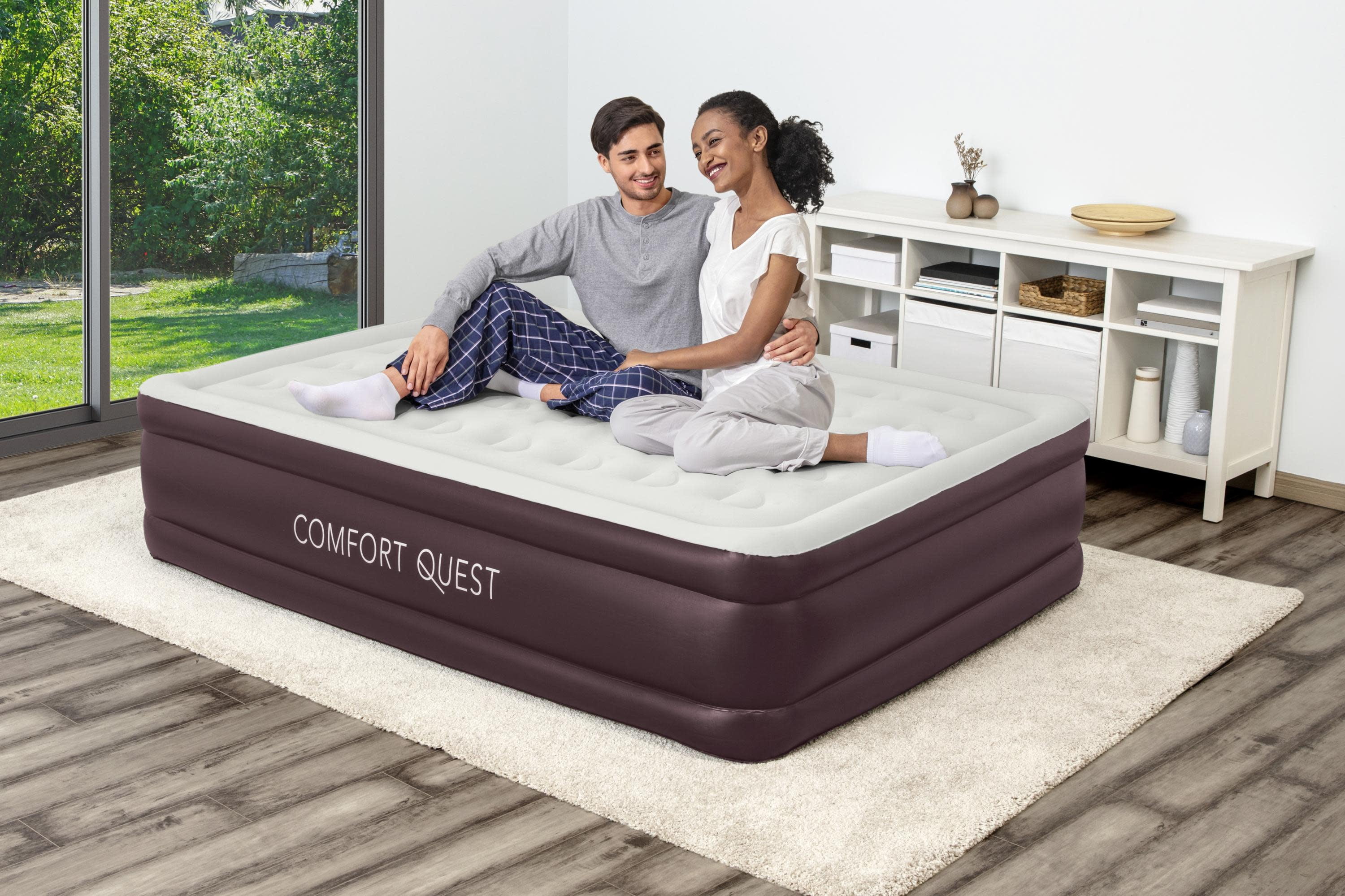 Nylon Aankoop huis Bestway Comfort Quest 18" Air Mattress with Built-in Pump, Queen -  Walmart.com