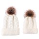 thumbnail image 1 of Gorro de punto cálido con pompón de piel 2 piezas, 1 of 2