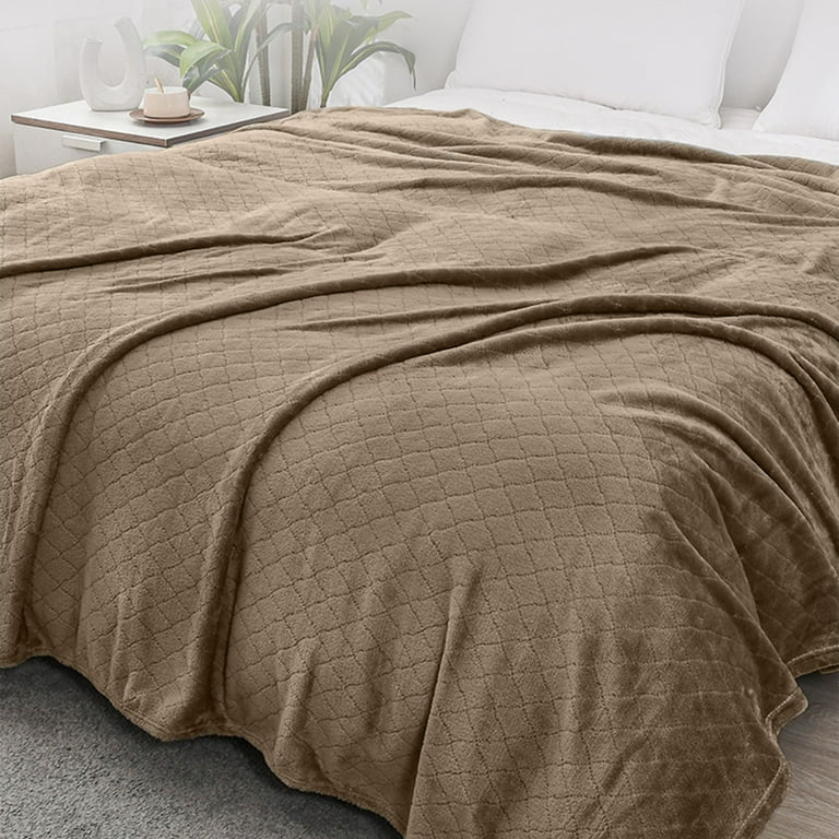 CozyRest Flannel Throw Blanket - 50x60 Inch Soft Checkered Blanket For Couch, Bed, All Seasons