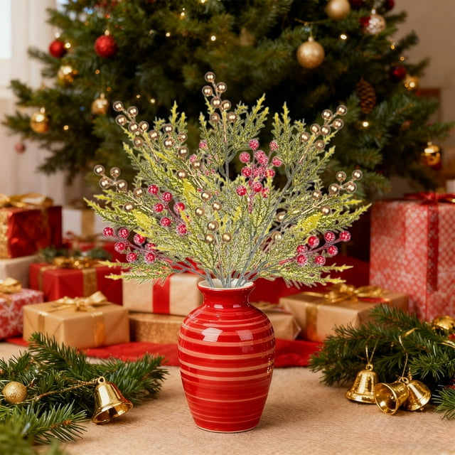Rama de Pino Artificial con Frutos Rojos y Piñas | Ramo Decorativo Navideño de 50 Cm | Agujas de Pino Artificiales Realistas para Mesas Festivas, Repisas, Arreglos Florales y Más. Reutilizable.
