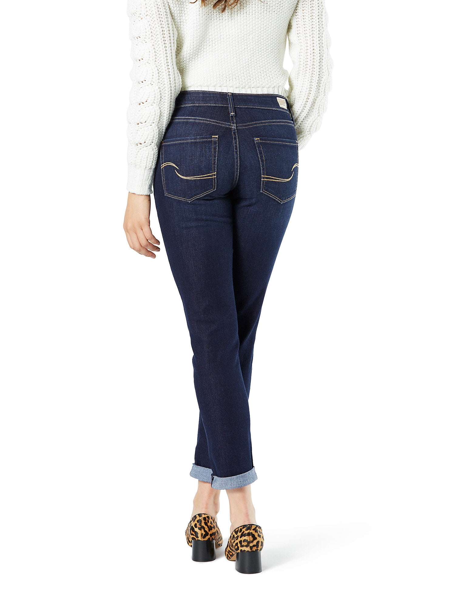 Signature by Levi Strauss & Co. Women's Modern Slim Cuffed Jean