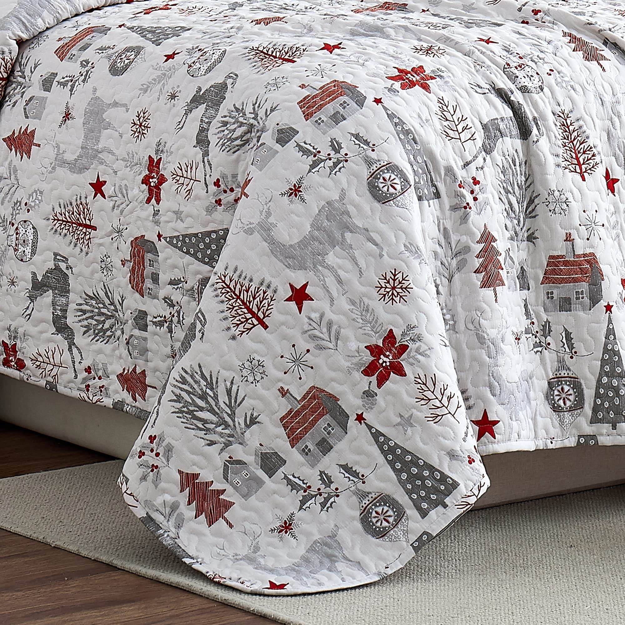Southshore Fine Living, Inc. Holly Jolly Christmas Bedding Set with Shams, King/California King