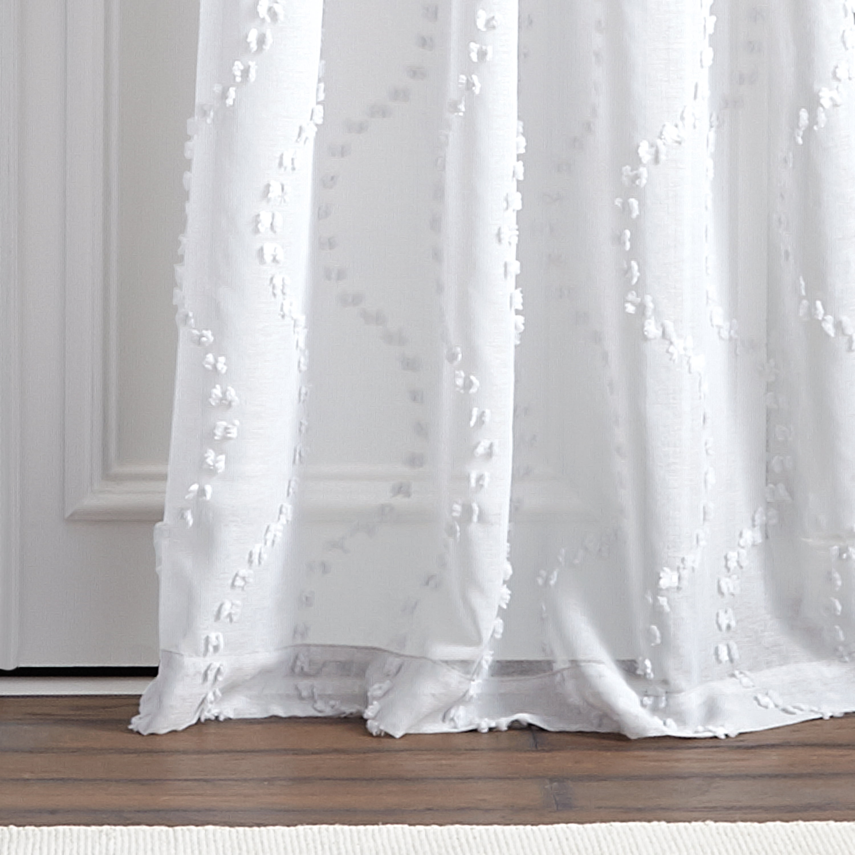 CHF Dixon Wave Curtain Single Panel, Pole Top, Indoor, 50"W x 95"L, White, Adult