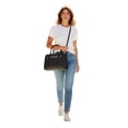 thumbnail image 5 of Bolsa De Hombro Guess  Negra, 5 of 5