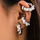 thumbnail image 4 of Clip para la oreja de una sola oreja con forma de hueso a rayas de hilo de metal colorido de joyería europea y americana, clip para la oreja de círculo de moda femenina, 4 of 6