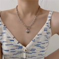thumbnail image 1 of Collar de circonita negra Love para mujer, estilo hip hop, estilo frío, cadena de clavícula para chica sexy, cadena para el cuello con colgante de alto sentido, 1 of 6