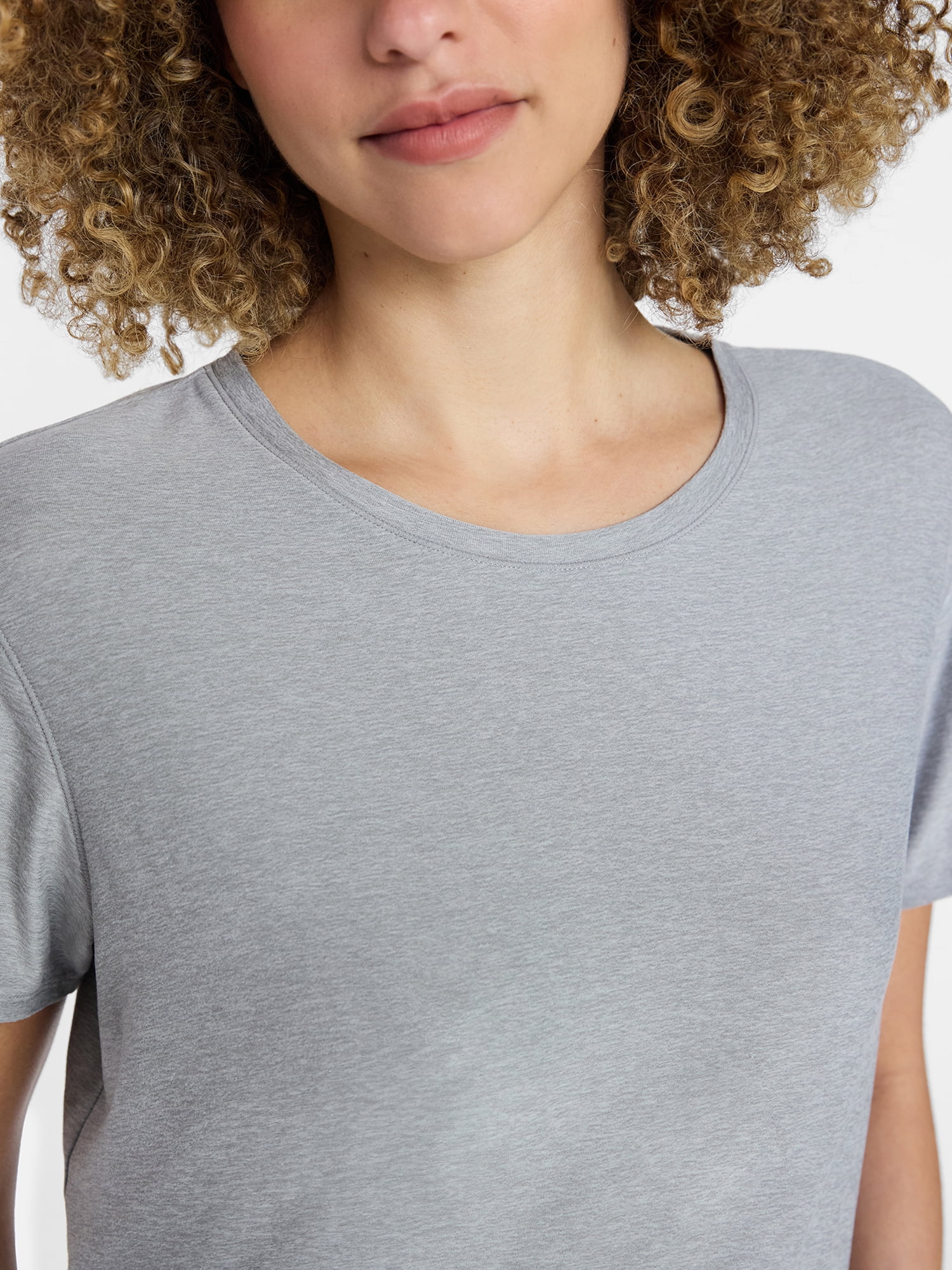 Athletic Works Women's and Women's Plus Relaxed ButterCore Tee with Short Sleeves, Sizes XS-4X