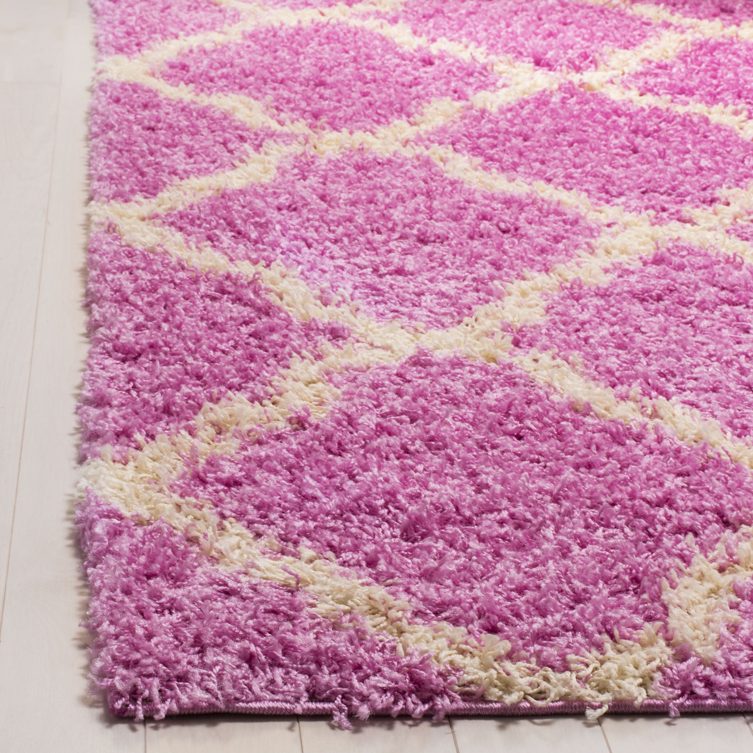 SAFAVIEH Daley Geometric Plush Shag Area Rug, Pink/Ivory, 10' x 14'