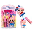 thumbnail image 2 of Yummiland Muñeca con Brillo de Labios x Licensed Sweets: Bazooka Bubble Gum, 2 of 5