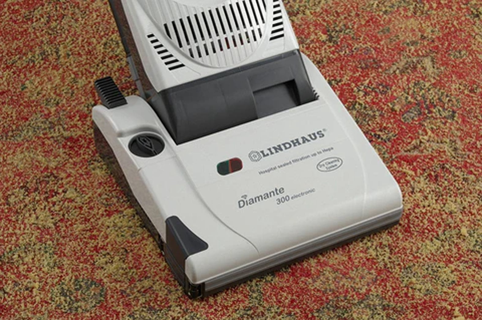 Lindhaus Diamante 380 15" Ultra-Light, Dual Motor Upright Vacuum Cleaner