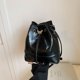 thumbnail image 2 of Bolso tipo cubo con cordón de alta calidad para mujer, nuevo estilo 2025, mochila de moda moderna, bolso informal simple y versátil para mujer., 2 of 5