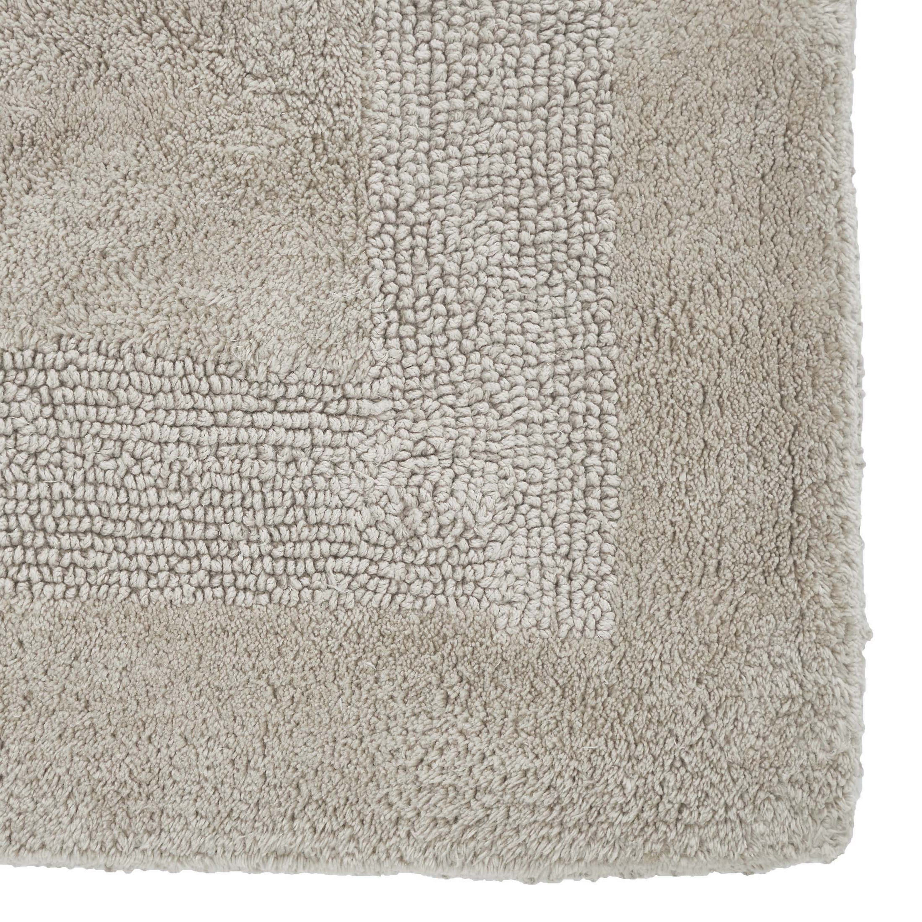 VCNY Home Jessica Taupe Ring Spun Cotton Reversible Bath Rug, 20" x 32"