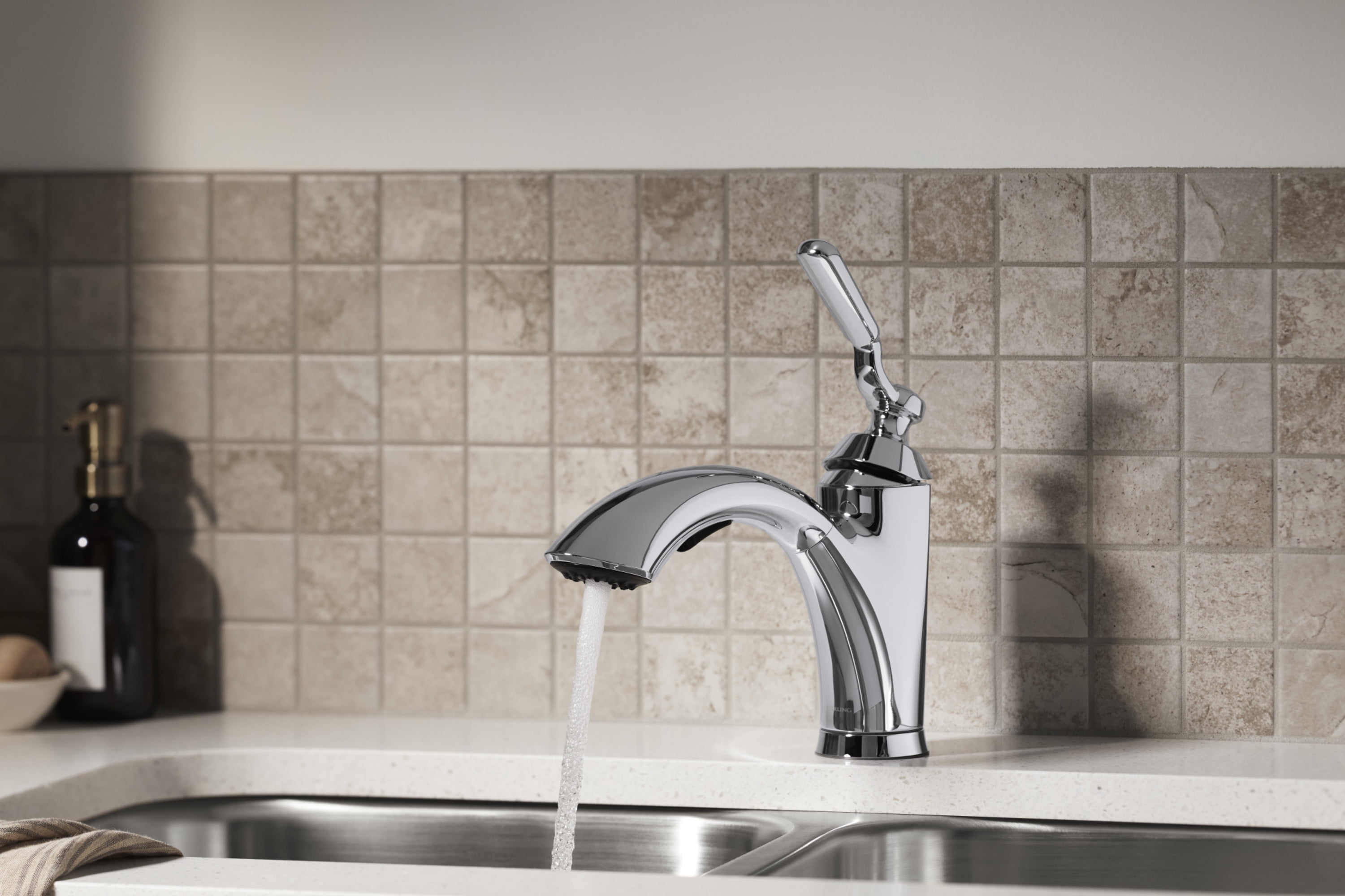 Sterling 24273 Ludington 1.5 GPM Single Hole Pull Out Kitchen Faucet - Chrome