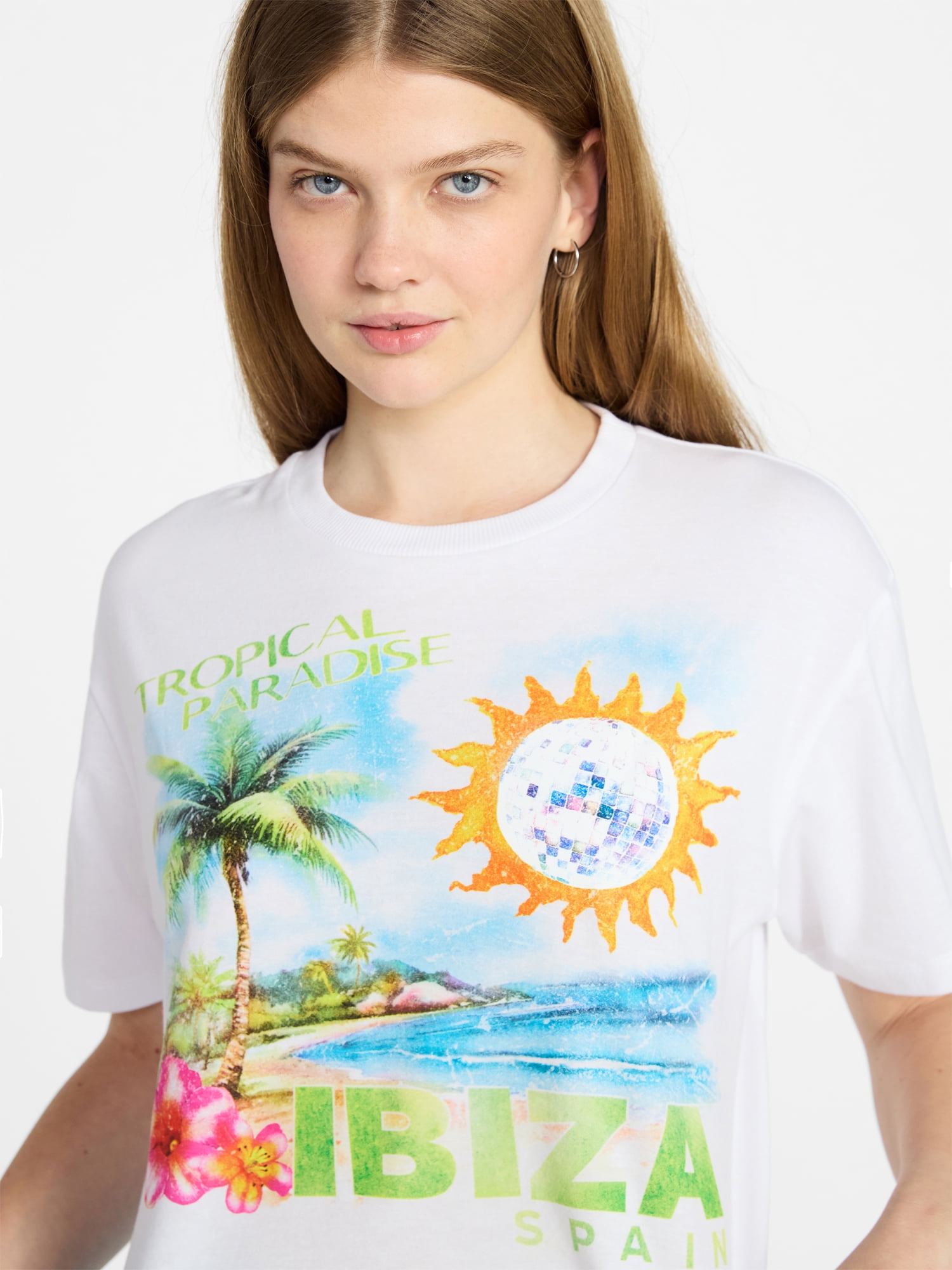No Boundaries Boxy Cropped Graphic Tee, Women's XXS-XXL